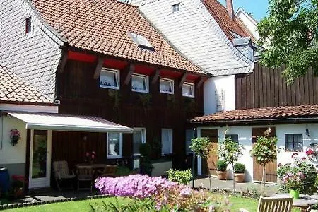 Altes Tageloehnerhaus Von 1510 Mit Garten Und Parkplatz *